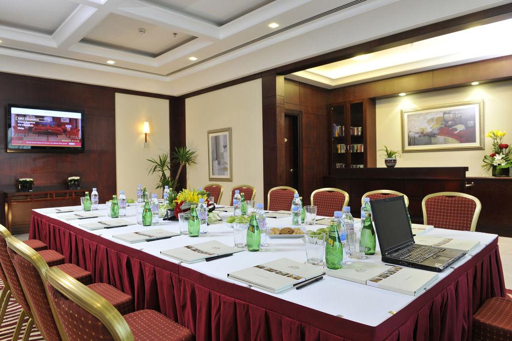 Marriott Executive Apartments Manama, Bahrain Экстерьер фото Meeting room